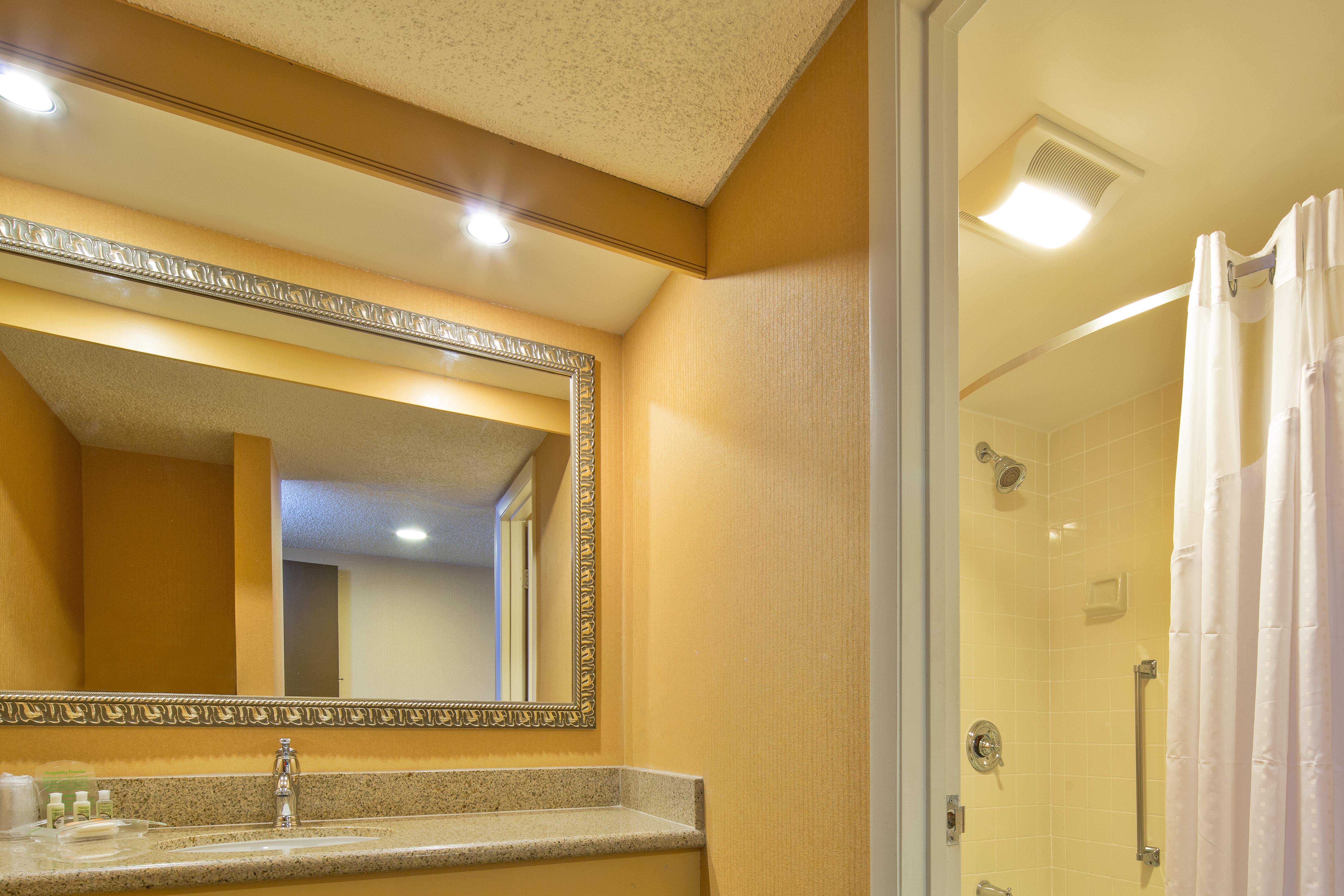 Holiday Inn Nashua, An Ihg Hotel Екстер'єр фото